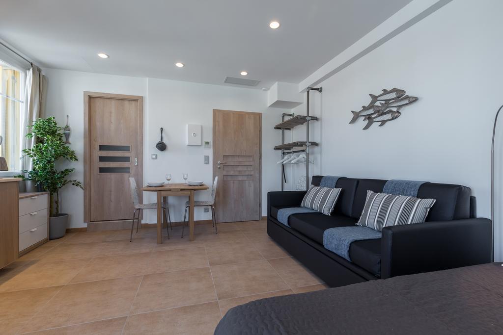 Palais Saint Pierre Apartment Cagnes-sur-Mer Exterior photo